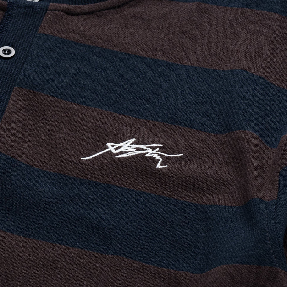 AA SIGNATURE HENLEY LONGSLEEVE // BROWN STRIPED