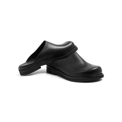 AA CLOG COW LEATHER // BLACK