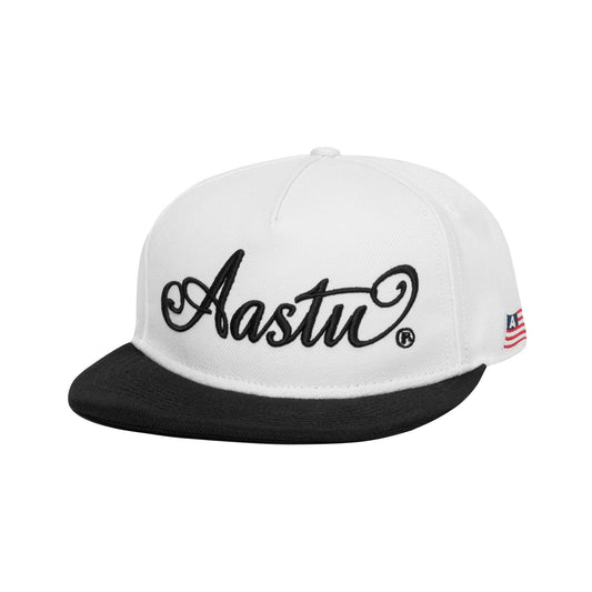 BOLDSTROKE SNAPBACK // WHITE